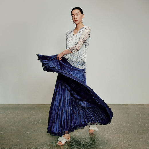 【林栖设计小店】生命之息|复古优雅多色不规则飞片2026夏新款轻盈真丝衫1962164 商品图8