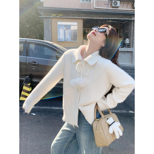 <曾小咸推荐>3.22现货秒杀 ！微信超特价！韩系翻领针织开衫 日常209.99 立减120 秒杀89.99！！加绒牛仔裤 秒杀99.99！！ 商品图3