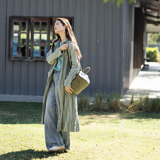 绽放087朵/文艺片风衣*金属丝棉光泽感洗皱风衣慵懒设计感长外套 商品图1