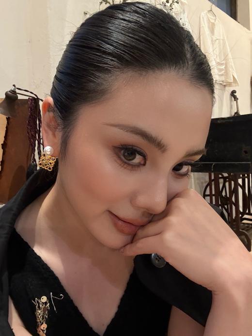 罗意威 2026 LOEWE Anagram珍珠耳钉 商品图1