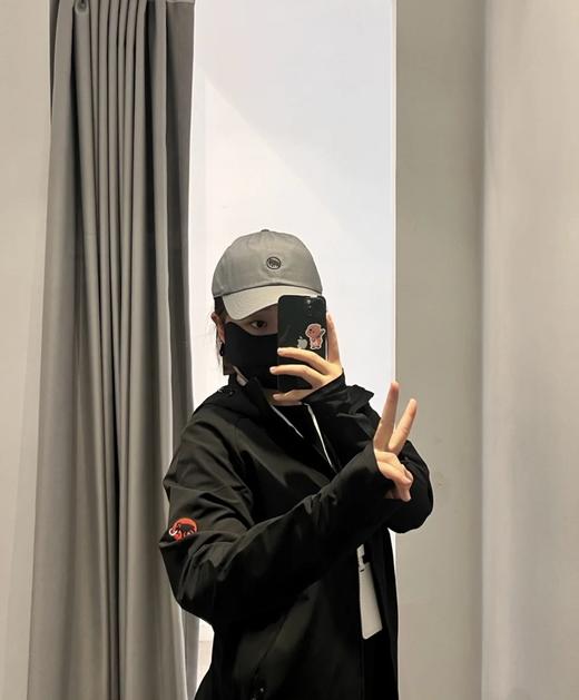 点此购买 猛犸象Macun2.0红标立领透气防水防风男女款长袖软壳外套 yw 342763 商品图1