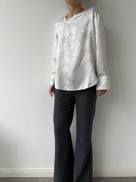 YANYI CHANG｜92890481 脚口开叉修身显瘦喇叭裤 [ 烟墨花灰 ] 商品图9