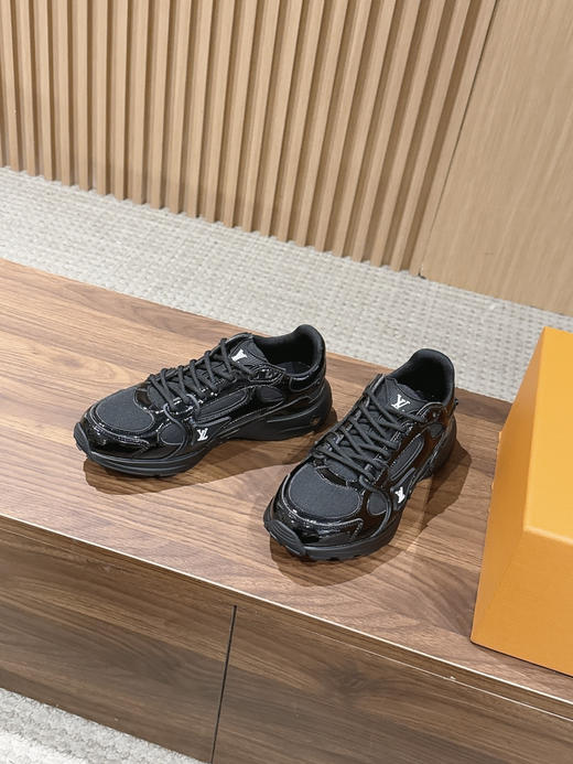 驴家 新品情侣款休闲运动鞋（DBG） 商品图1