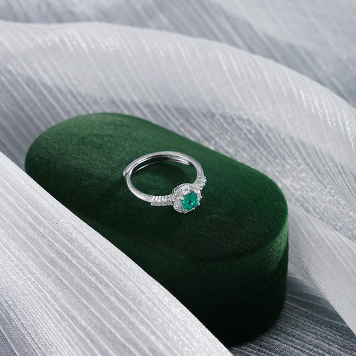 子佩集【青翠芳华】S925银戒指【RM0518-XF】培育宝石祖母绿方块2510 商品图3