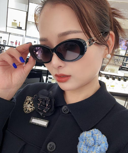 香奈儿 9179  图案双色镂空镜腿 板材复古猫眼形时尚太阳镜（JH） 商品图4