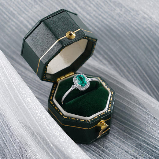 子佩集【翠雅】S925银戒指【RM0506-XF】培育宝石祖母绿椭圆2510 商品图0