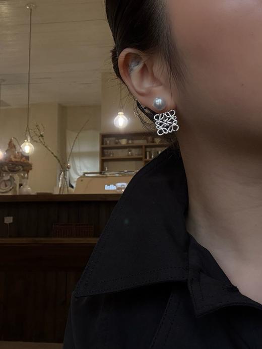 罗意威 2026 LOEWE Anagram珍珠耳钉 商品图5