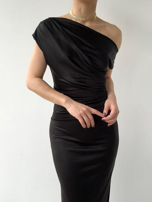 SIJIA｜SS2653 黑色醋酸斜肩短袖连衣裙 商品图10