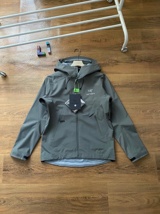 袅家BETA LT GORE-TEX 男女情侣款硬壳冲锋衣 商品图6
