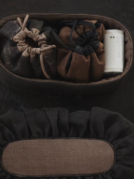 清如许优选｜香云纱便携茶事收纳盒 茶器收纳 布艺深色 商品图1