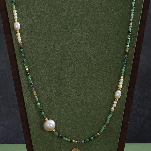 子佩集【绿野森林】银S925珍珠AOYA奥雅项链【SGN1150001】9.5mm圆珠2mm绿珠2512 商品图1