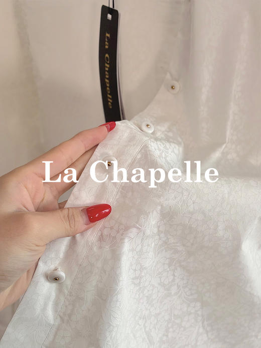 专柜实拍【全棉亲肤好穿！】拉夏贝尔/La Chapelle翻领排扣印花小众设计感高级简约气质长袖衬衫上衣 商品图8
