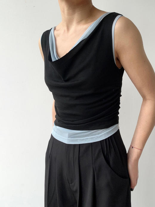 SIJIA｜SS2672 ⿊⾊针织两件套背⼼ 商品图3