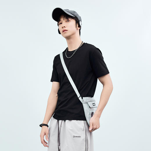 【新品上新】HX 夏季圆领短袖T恤合体版型S102522651101/02 商品图2