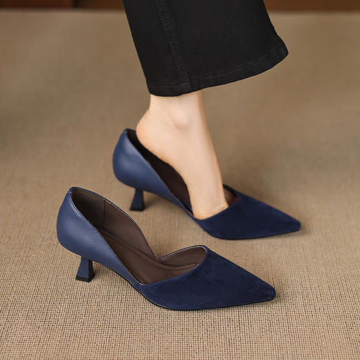 【预售5天】简约尖头显瘦中空单鞋浅口一脚蹬真皮细跟高跟鞋AJ&JL-937 商品图3