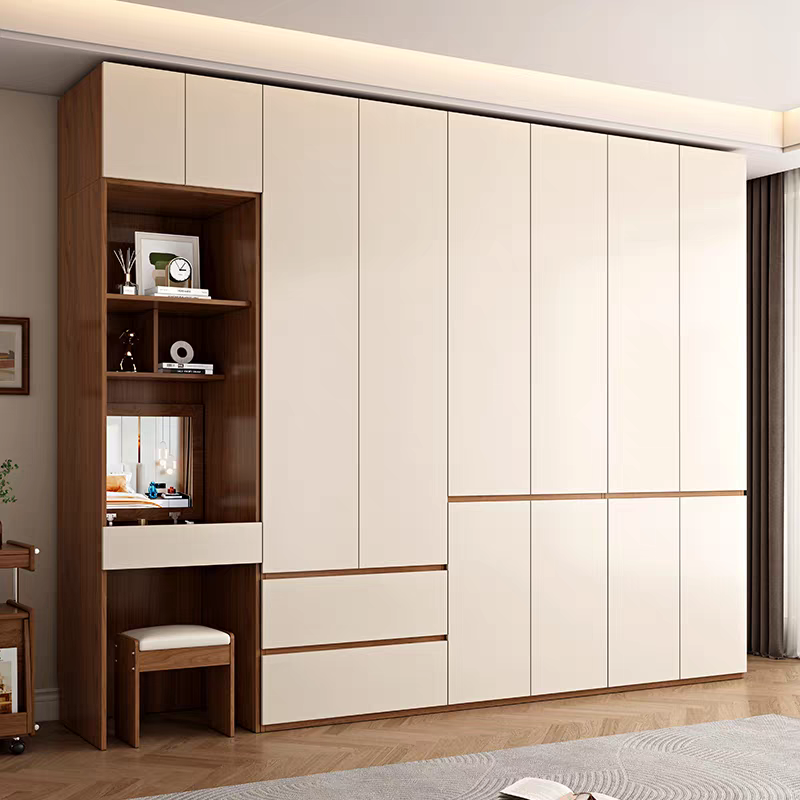 亚新定制品质衣柜