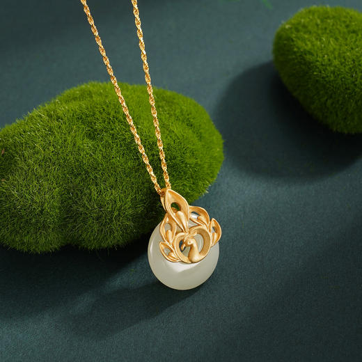 子佩集【翎舞芳华】S925银套链【DZ04976】镀金孔雀平安扣和田玉古法银项链2510 商品图1