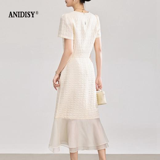 立体泡泡格圆领短袖上衣+拉链拼接欧根纱半裙套装 商品图3