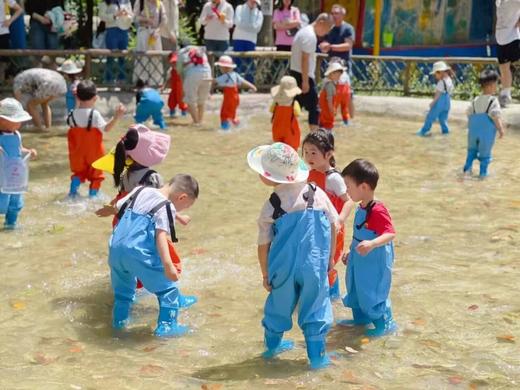 【郫县三道堰亲子营】4月5日：春日撒欢 | 抓泥鳅、磨豆浆、蔬菜采摘、挖野菜、制作叶儿粑 商品图4