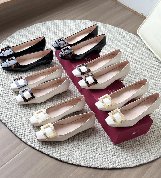 RV 玳瑁扣系列高跟鞋 商品图0