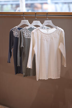 rei 蕾丝拼接打底T