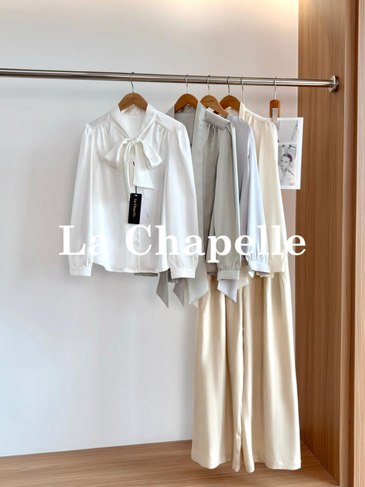 专柜实拍【丝光缎面】拉夏贝尔/La Chapelle气质系带V领绑带排扣长袖衬衫垂顺有型/优雅显瘦/时尚通勤 商品图0