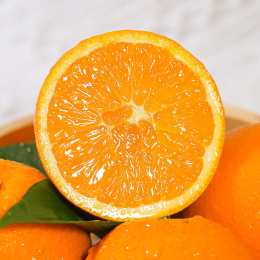 【湖北好物伦晚脐橙 】4.5斤/8斤自然成熟400多天，清甜水润，一口满足。原生态种植，产地直发，从枝头到舌尖的春天美味。 商品图1