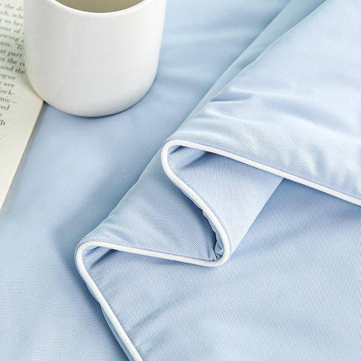 费斯巴赫 冰感雪珠夏被 智能调温 柔软舒适 蓬松轻盈 A类标准【ys】 商品图9