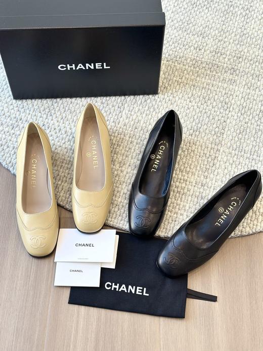 香奈儿 中古方头粗跟鞋中跟鞋 商品图1