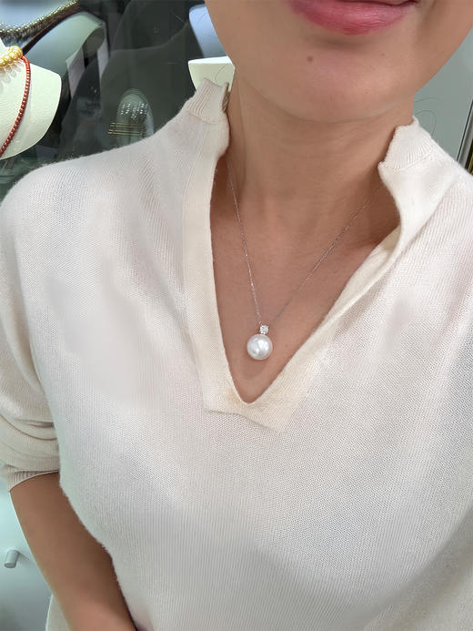 【挚友限定】戴妃 18k金真科研大证凤凰等级澳白珍珠吊坠 商品图4