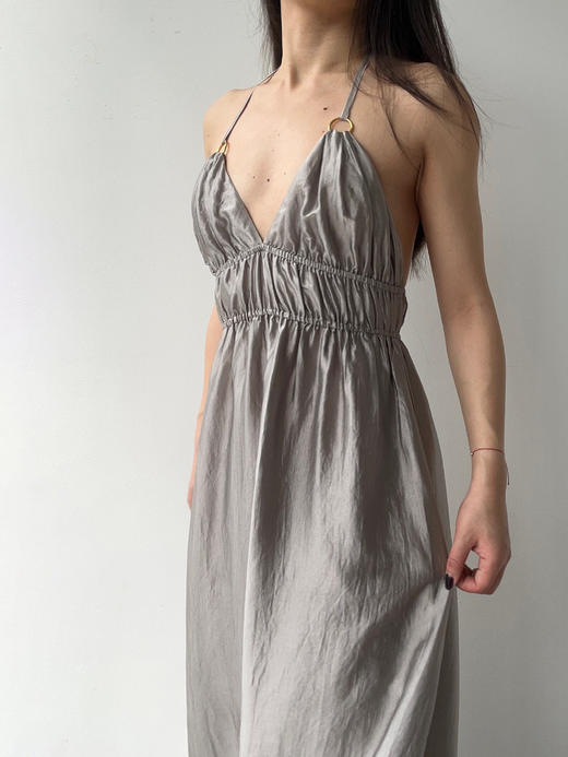 SIJIA｜SS2628 银灰⾦属环挂脖连⾐裙 商品图2