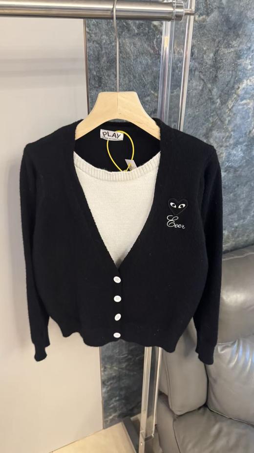 【9hd1】女士时尚休闲V领刺绣针织假两件开衫毛衣！！ 商品图1