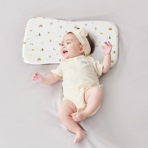 罗莱儿童 萌趣 XS A类泰国乳胶护颈枕(低枕) 小森林 商品图0