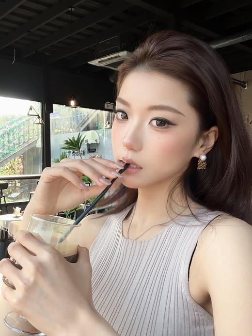 罗意威 2026 LOEWE Anagram珍珠耳钉 商品图9