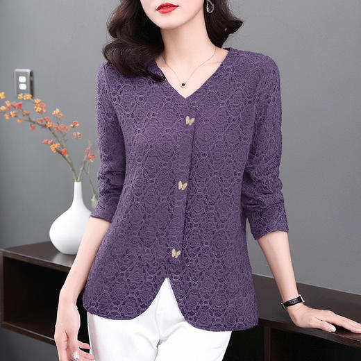 春季长袖打底衫女士上衣春装2026年新款大码女装时尚洋气蕾丝小衫 商品图1
