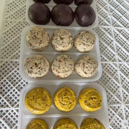 【下单就送黑十宝馒头1盒或红十宝馒头1盒】纯手作杂粮馒头系列丨苹果山药馒头/黑金馒头, 纯手作，馅料十足！重点是没有香精色素、防腐剂！到货个别馒头上面有裂口，介意慎拍！⭐️顺丰快递 商品图10