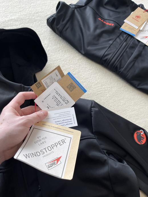 点此购买 猛犸象Ultimate VIII红标八代男士户外GTX防风软壳夹克 yw 342667 商品图11