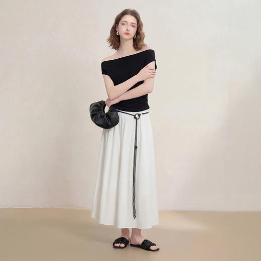 西遇简约赫本2026春季新款时尚百搭显瘦高腰女潮设计感休闲半裙H0060222 商品图1