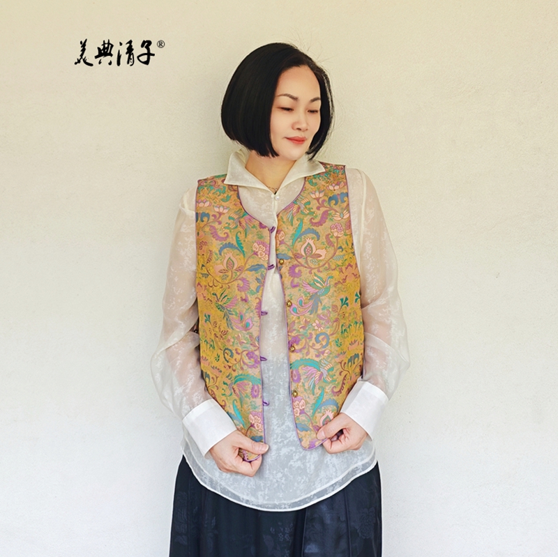 新中式双面穿波浪边提花圆领单排扣马甲