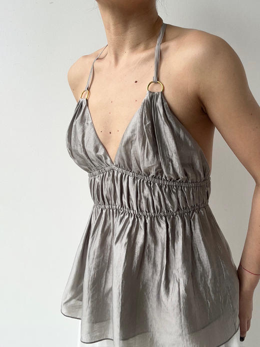 SIJIA｜SS2627 银灰⾦属环挂脖上⾐ 商品图3