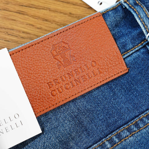 【3月20日 周末秒杀 直接调价 下单即可】Brunello Cucinelli（BC）经典五袋常规小直筒 水洗牛仔裤 男女都可穿 商品图10