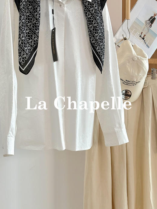 专柜实拍【全棉亲肤好穿！】拉夏贝尔/La Chapelle翻领排扣印花小众设计感高级简约气质长袖衬衫上衣 商品图9