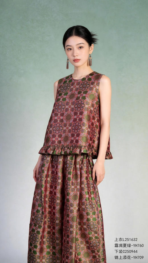 L251632上衣 商品图2