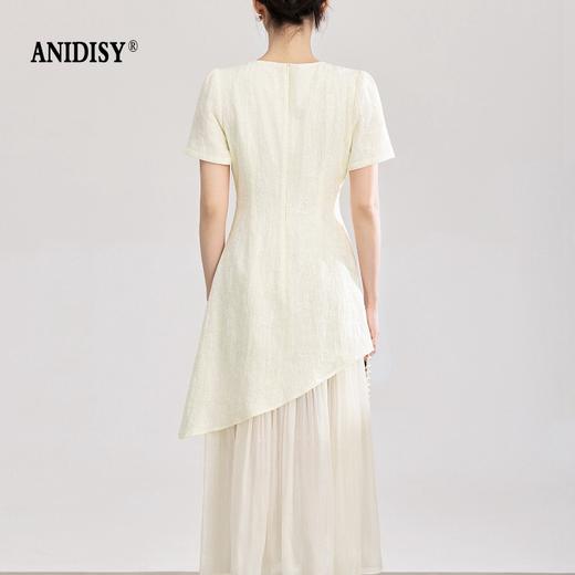 时尚浮雕肌理提花圆领短袖拼接连衣裙 商品图3