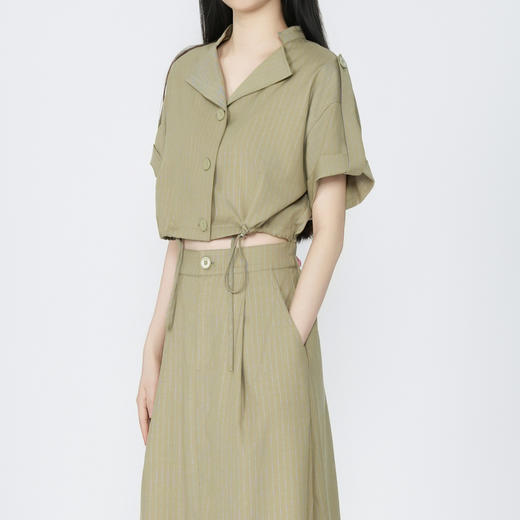 谜底两件式连衣裙短袖2026年春季新品翻领设计感长裙女265ML5006 商品图2