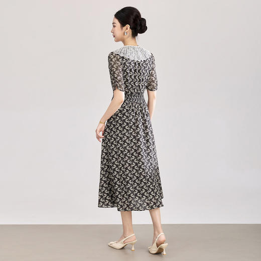 「高货wl」全新升级【铂金会员284/天猫379/差价95】(65118)洛诗琳法式典雅小马印花连衣裙2026春夏撞色翻领收腰A字裙 商品图1