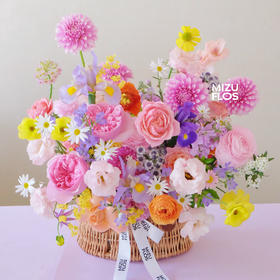 / 梦 游 春 天 /春色系随机花材花篮效果如图(今日现花）