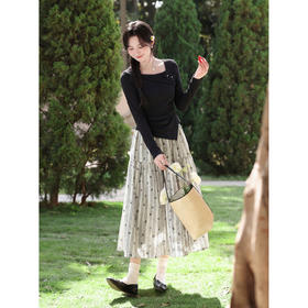 鹿向南「墨染花序」不规则设计感收腰黑色T恤女春夏新款显瘦上衣