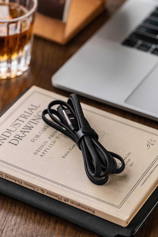 猫太推荐---即是快充线，又是折叠手机支架，太方便了 商品图4