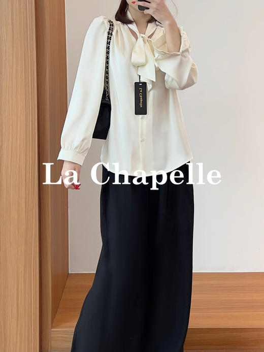 专柜实拍【丝光缎面】拉夏贝尔/La Chapelle气质系带V领绑带排扣长袖衬衫垂顺有型/优雅显瘦/时尚通勤 商品图2
